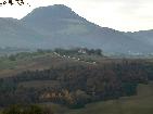 Colle di Bagnone con il Momte S.Vicino sullo sfondo